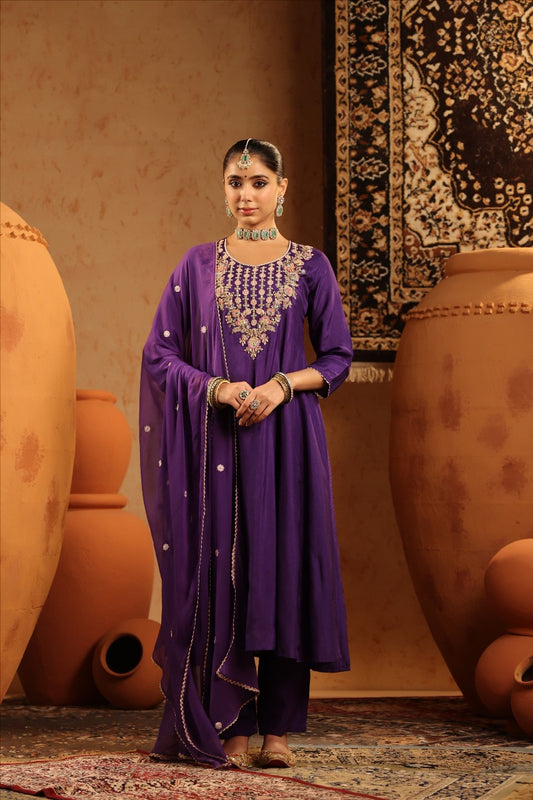 Violet Majesty – Gota Glimmer Suit Set