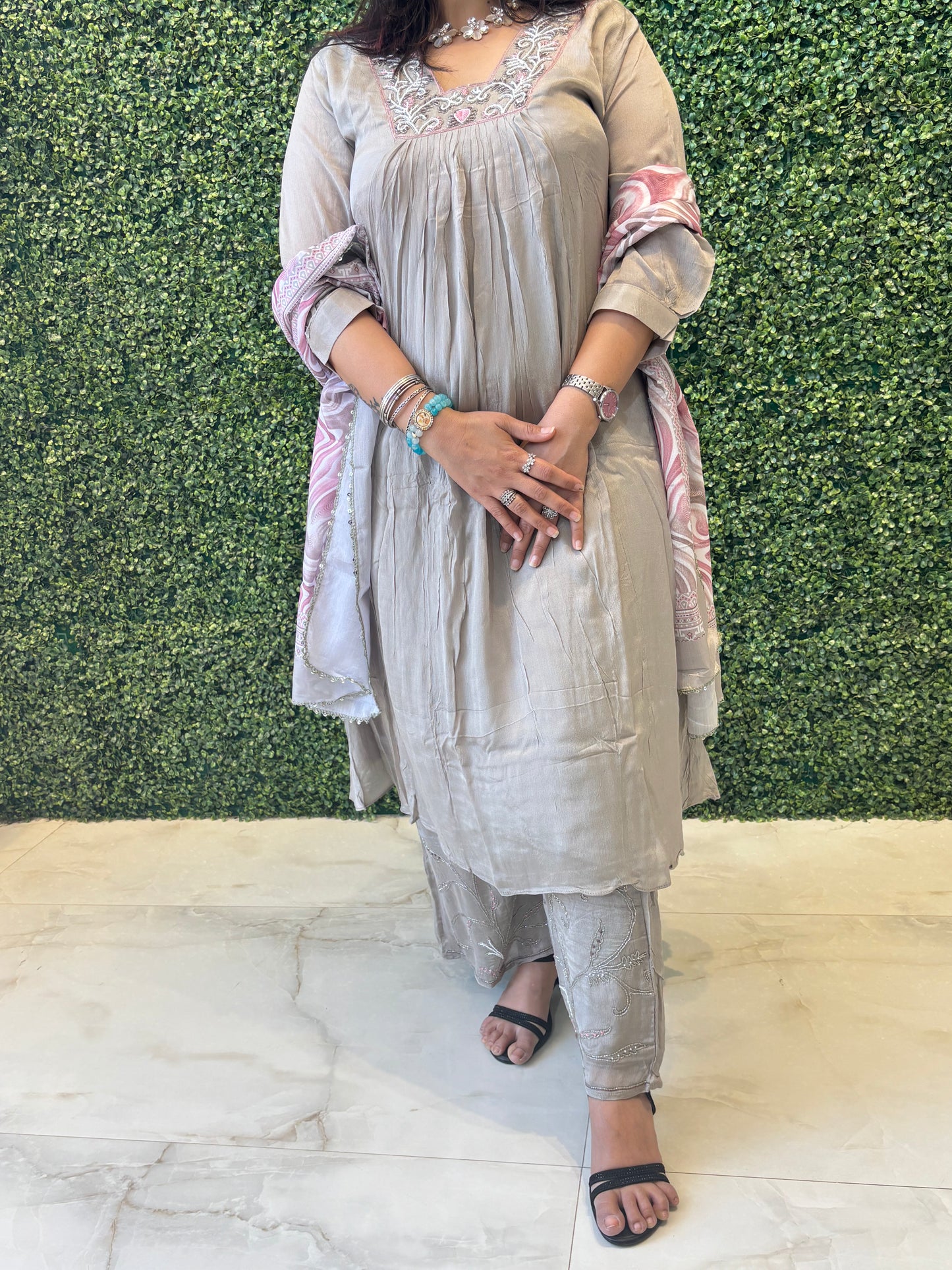 Moonlit Rose – Pastel Grey Kurta Set with Pink Swirl Dupatta Nivishas - Sec46