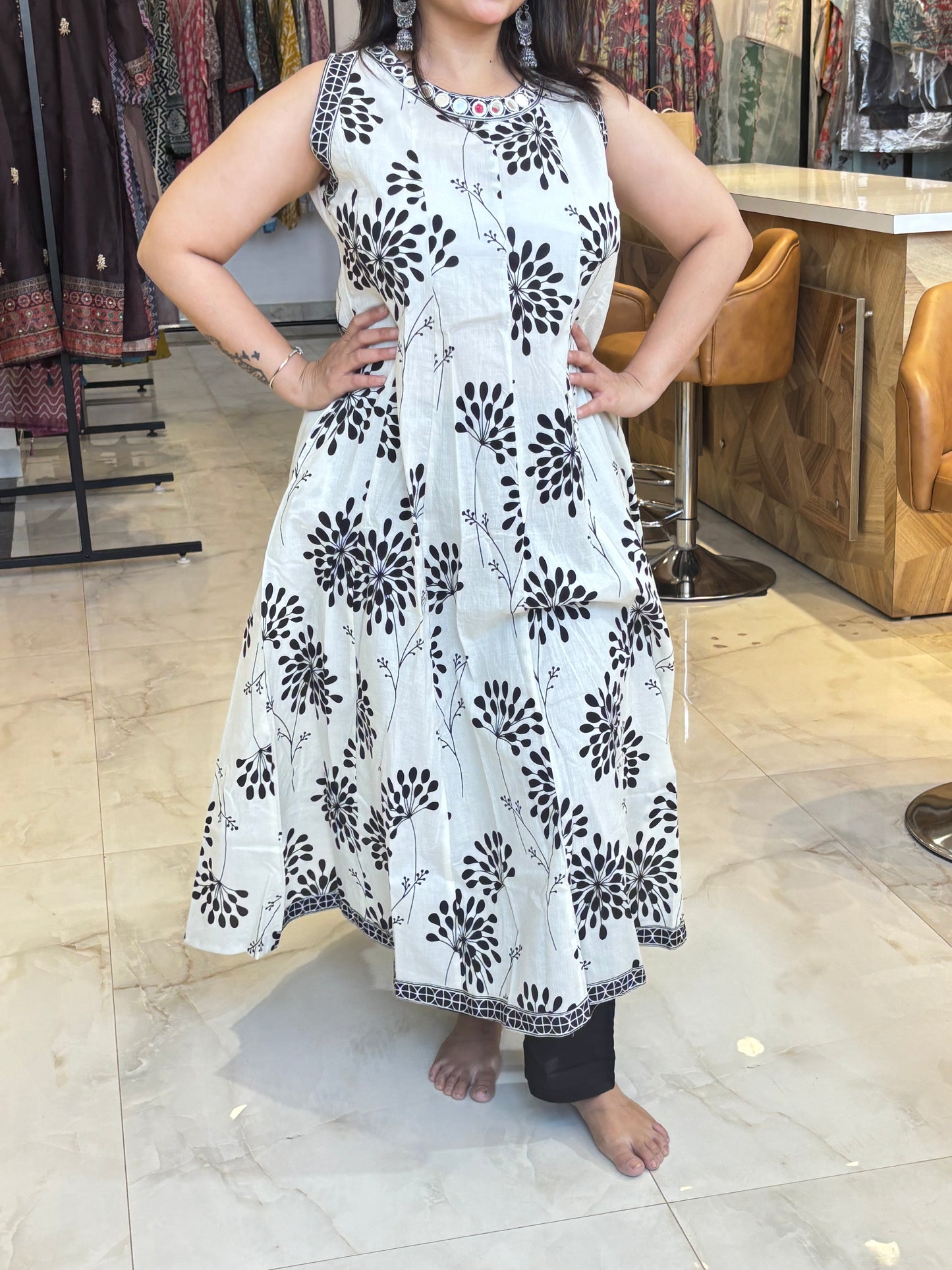 Ziva – White & Black Sleeveless A-Line Kurta with Dupatta Nivishas - Sec46