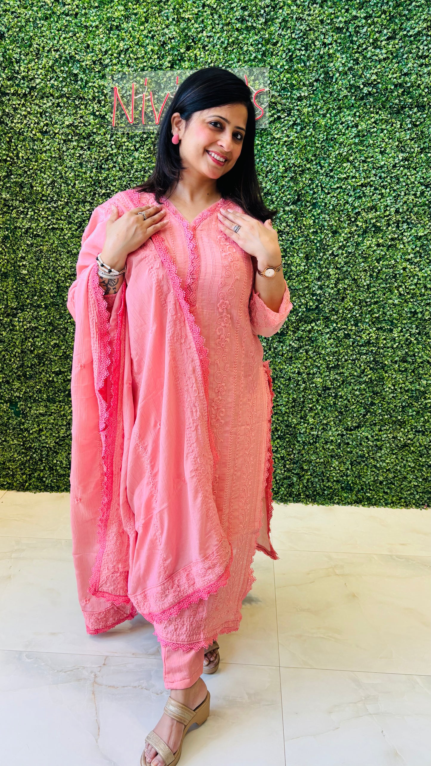 Soraya – Peach Pink Chikankari Kurta Set with Crochet Lace Nivishas - Sec46