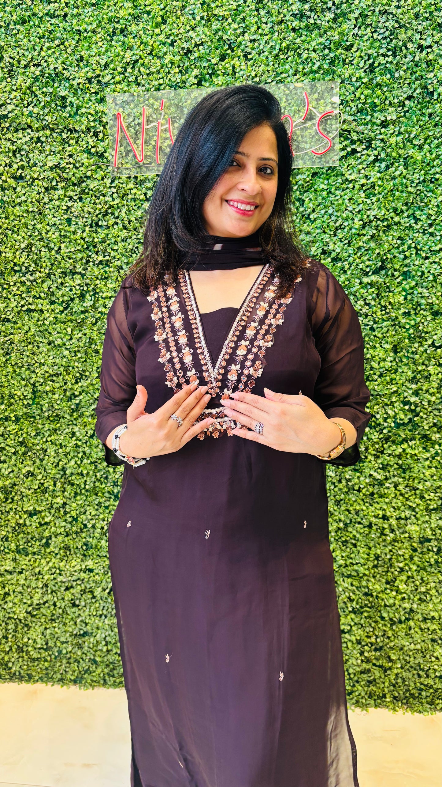 Zyra – Coca Cola Georgette Kurta Set with Thread Embroidery Nivishas - Sec46