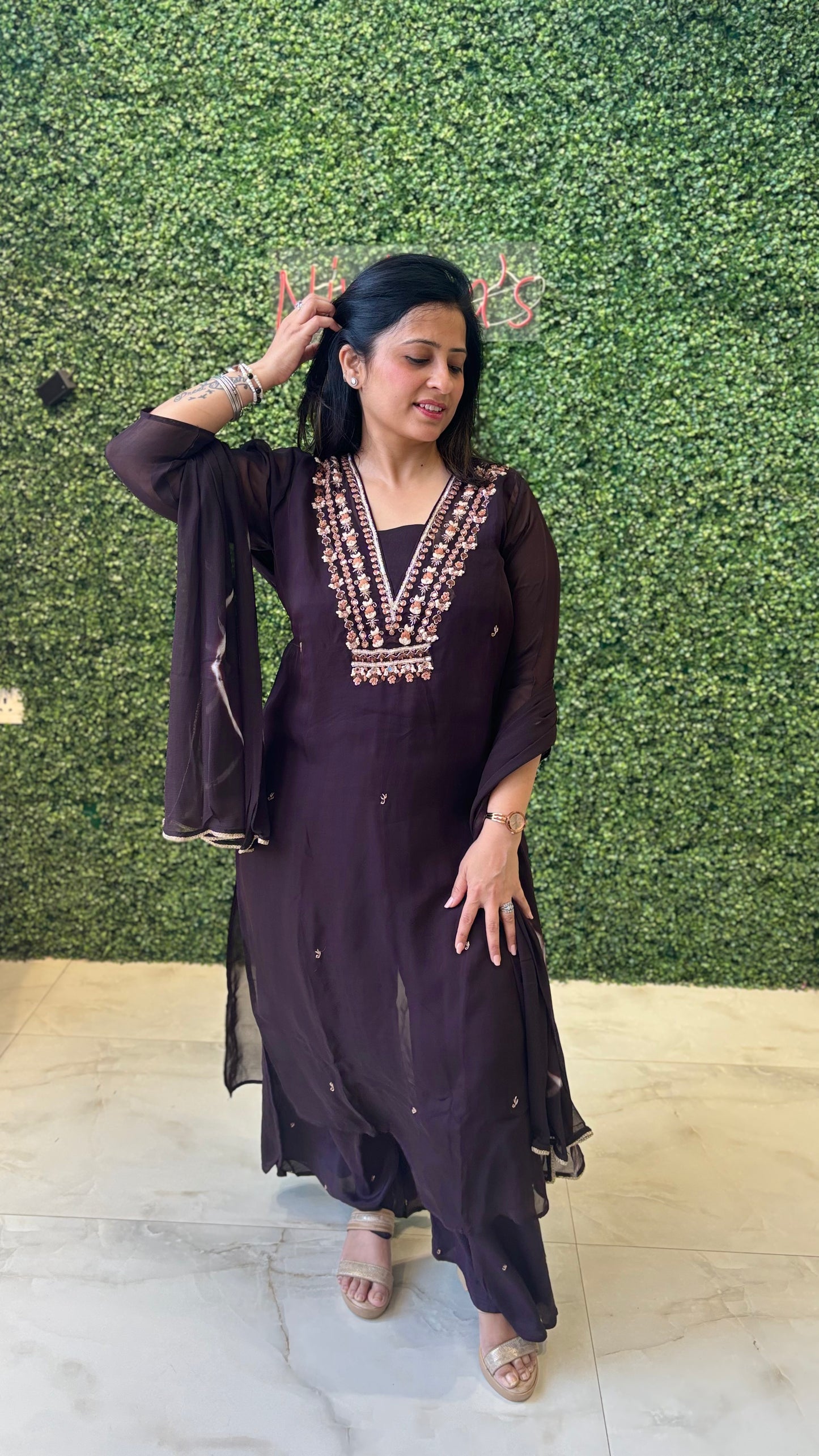 Zyra – Coca Cola Georgette Kurta Set with Thread Embroidery Nivishas - Sec46