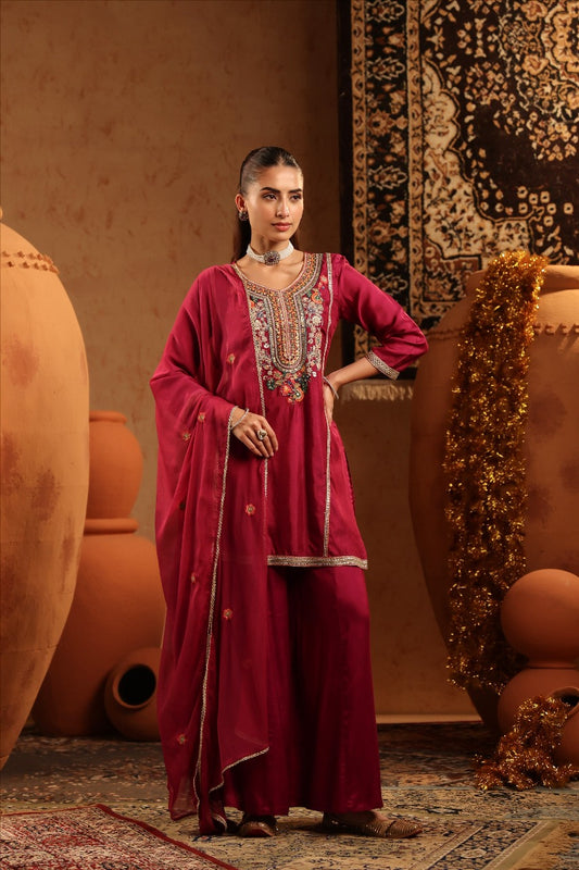 Crimson Radiance – Zari Bloom Suit Set