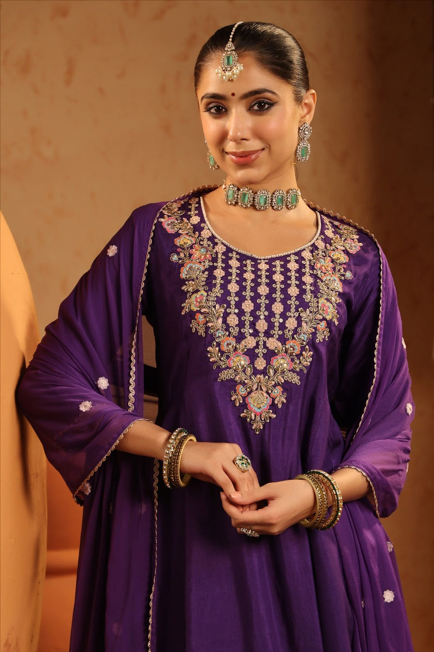 Violet Majesty – Gota Glimmer Suit Set