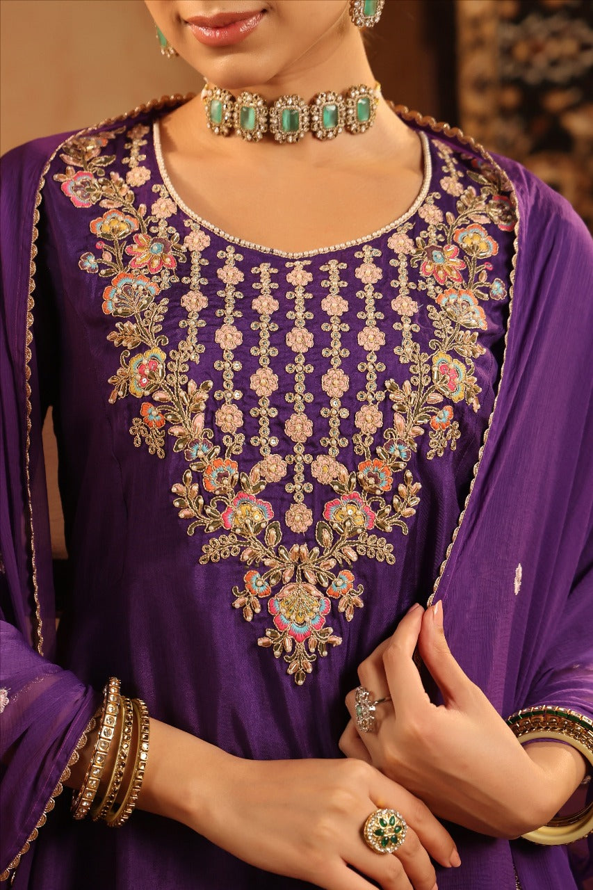 Violet Majesty – Gota Glimmer Suit Set