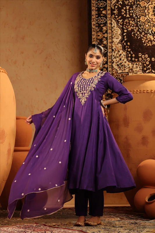 Violet Majesty – Gota Glimmer Suit Set