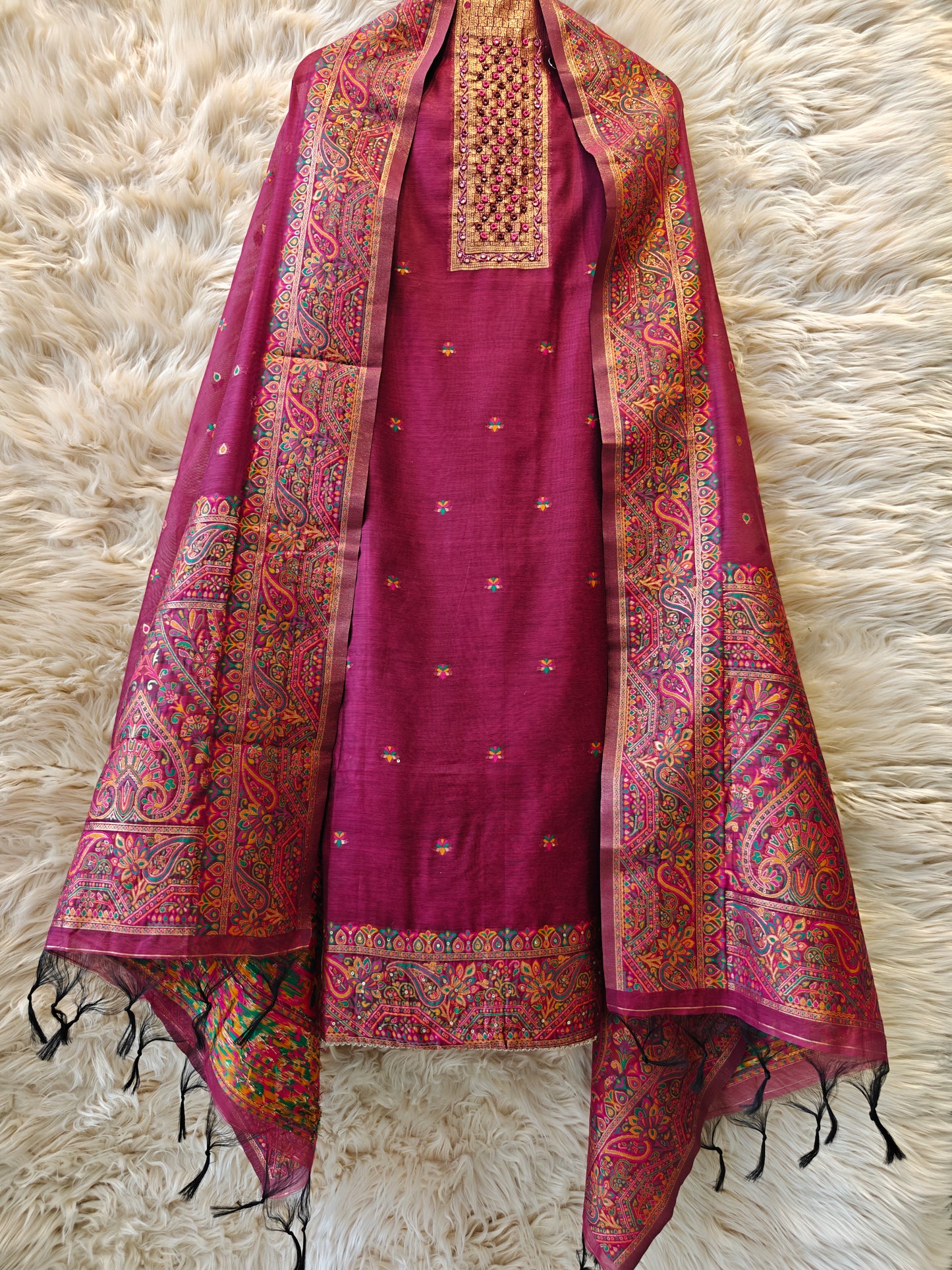 Wine Whisper – Kashmiri Weave Embroidered Unstitched Suit Set