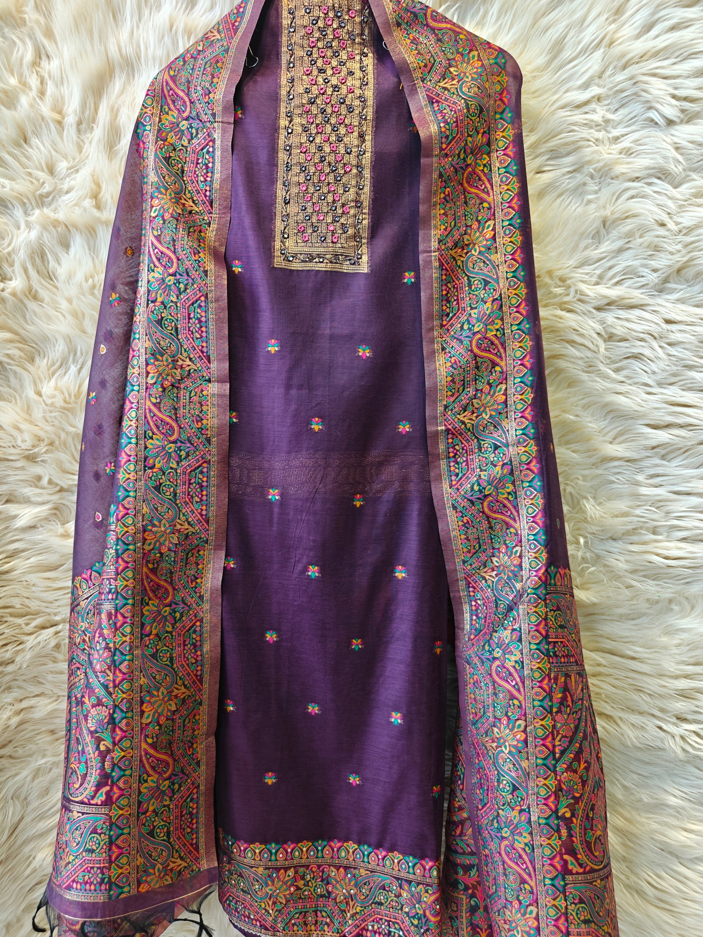 Royal Plum – Kashmiri Embroidered Unstitched Suit Set