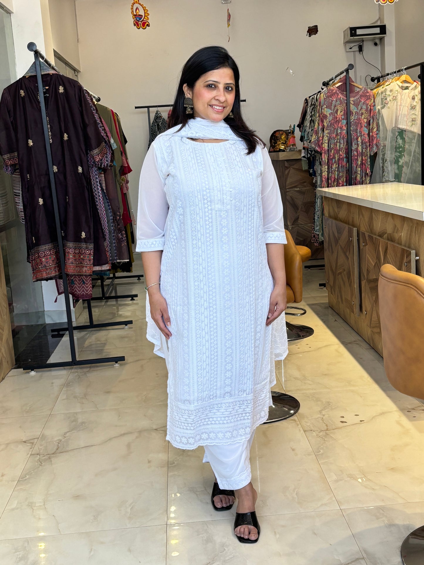 Noor – Classic White Chikankari Kurta Set with Dupatta Nivishas - Sec46