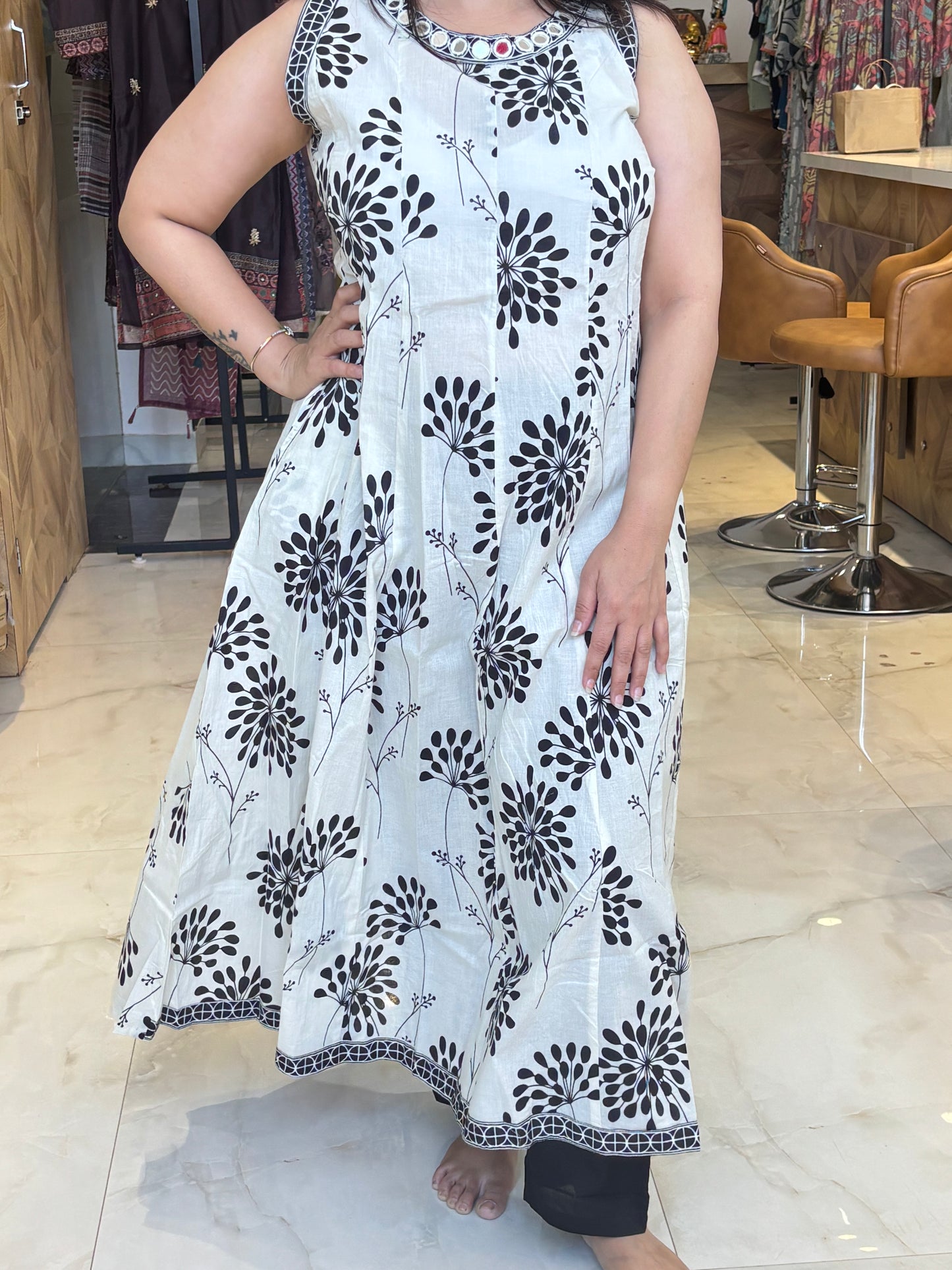 Ziva – White & Black Sleeveless A-Line Kurta with Dupatta Nivishas - Sec46