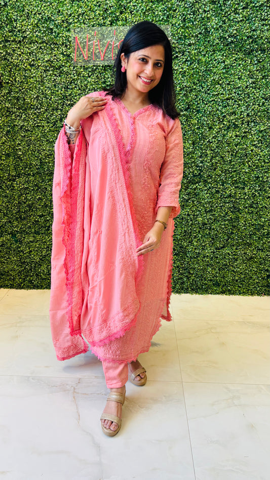 Soraya – Peach Pink Chikankari Kurta Set with Crochet Lace Nivishas - Sec46