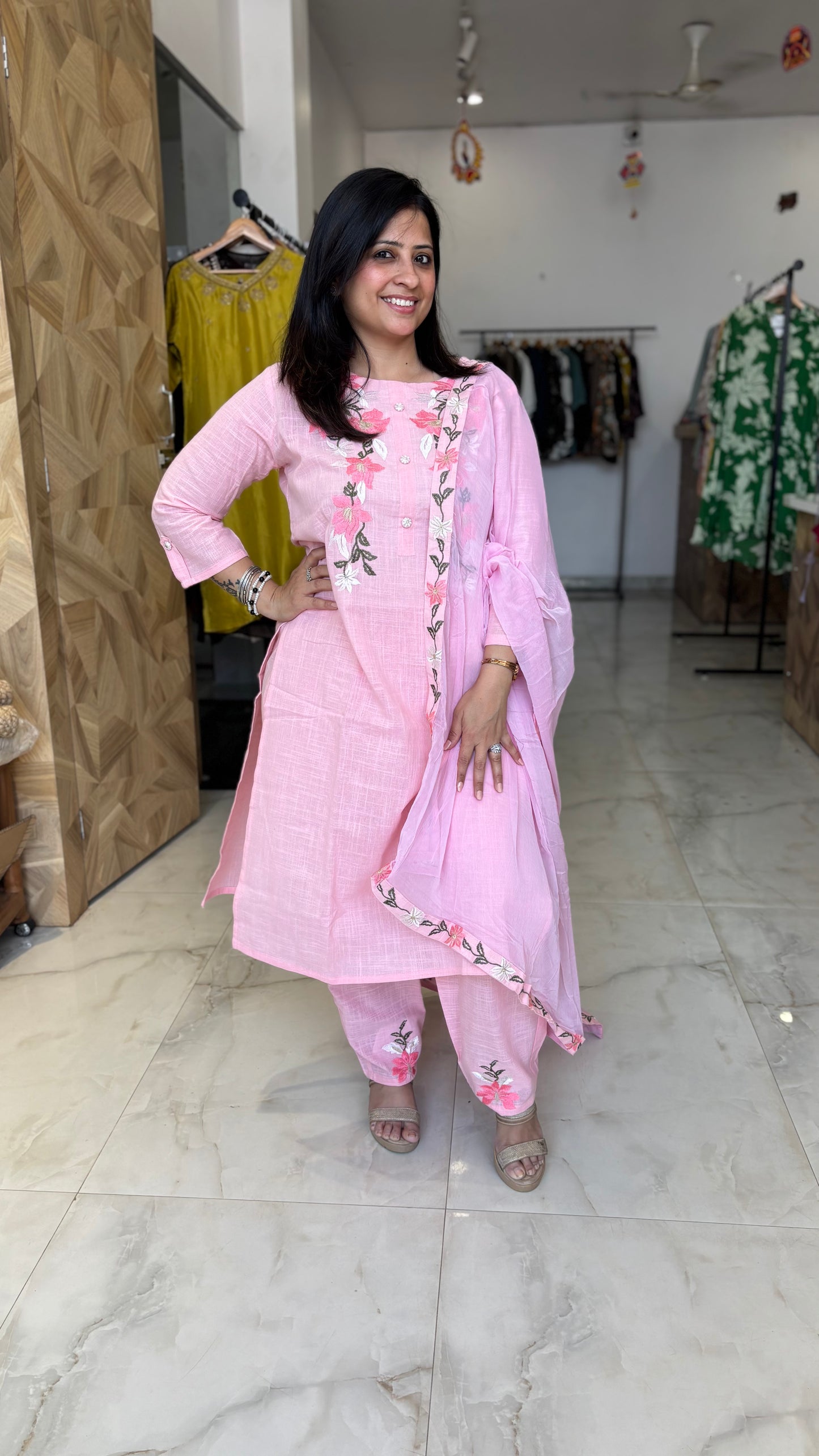 Elaira – Pink Cotton Kurta Set with Floral Embroidery Nivishas - Sec46