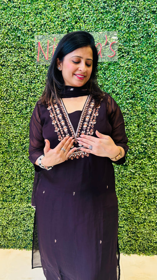 Zyra – Coca Cola Georgette Kurta Set with Thread Embroidery Nivishas - Sec46