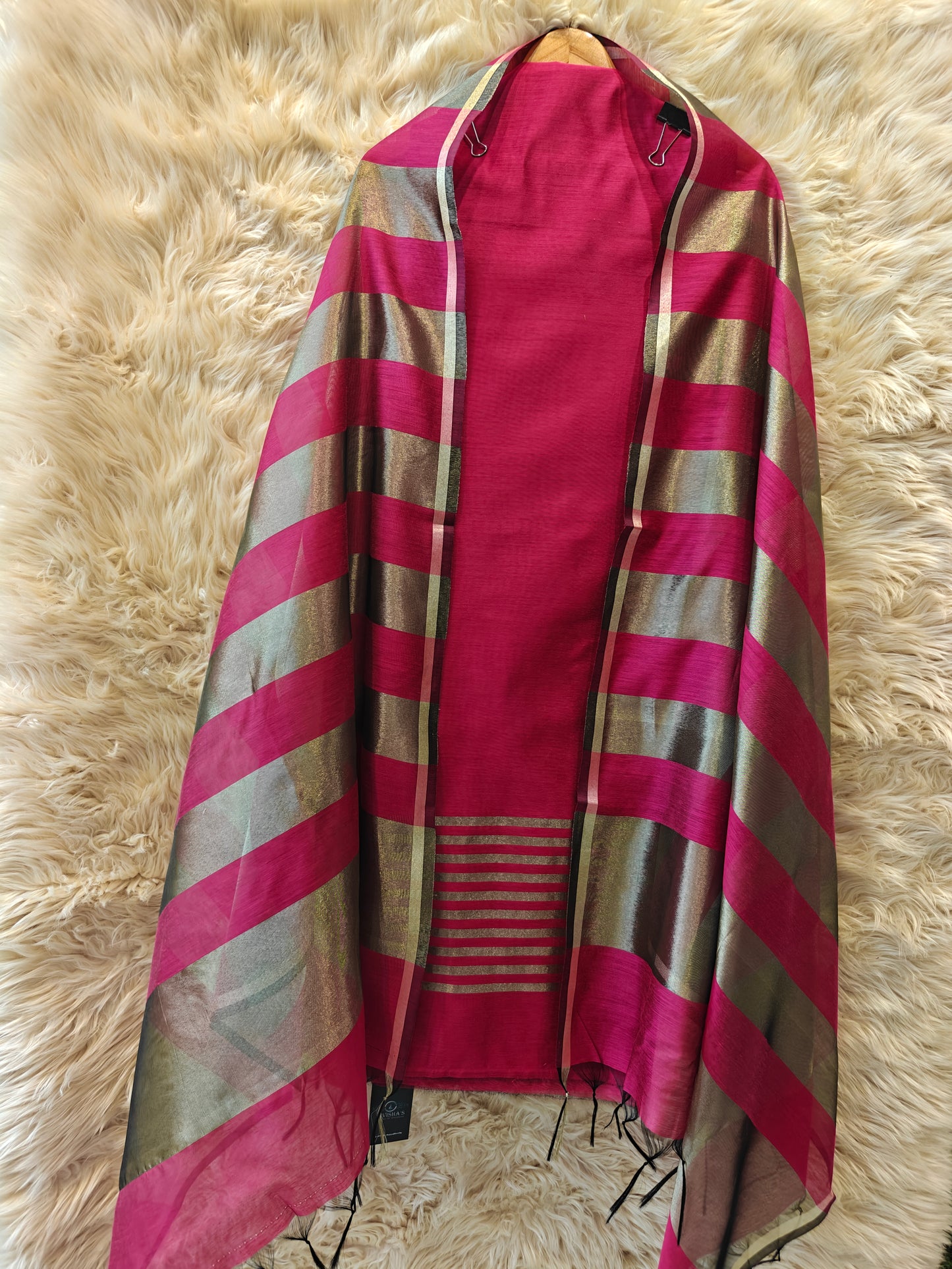 Zaraa – Ruby Pink Unstitched Suit Set